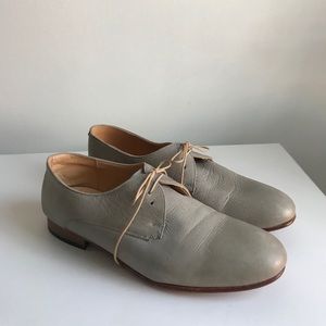 Dreamy Dove Gray Dieppa Restrepo Oxfords Sz10
